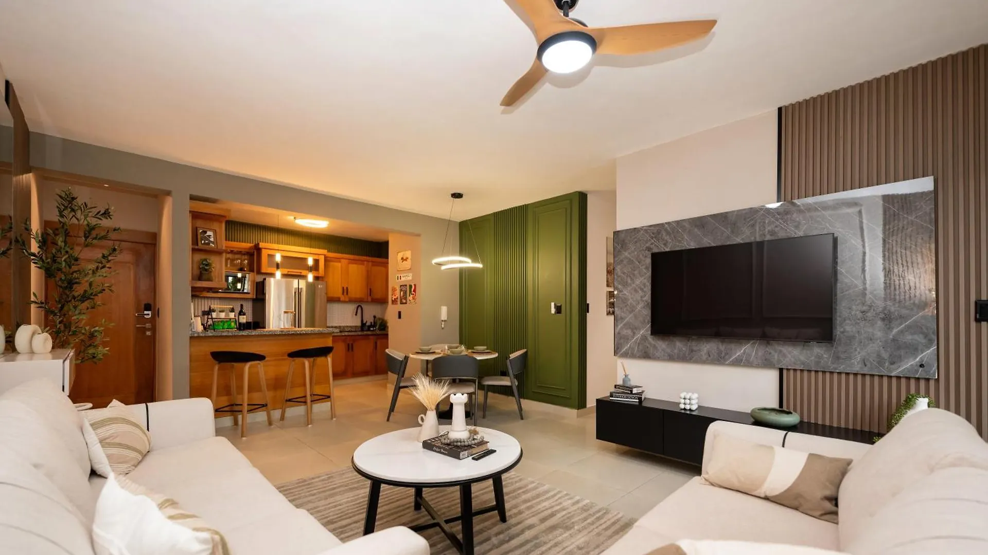 Dream Stay - Pool & Gym - 10Min Aeropuerto Y Homs location